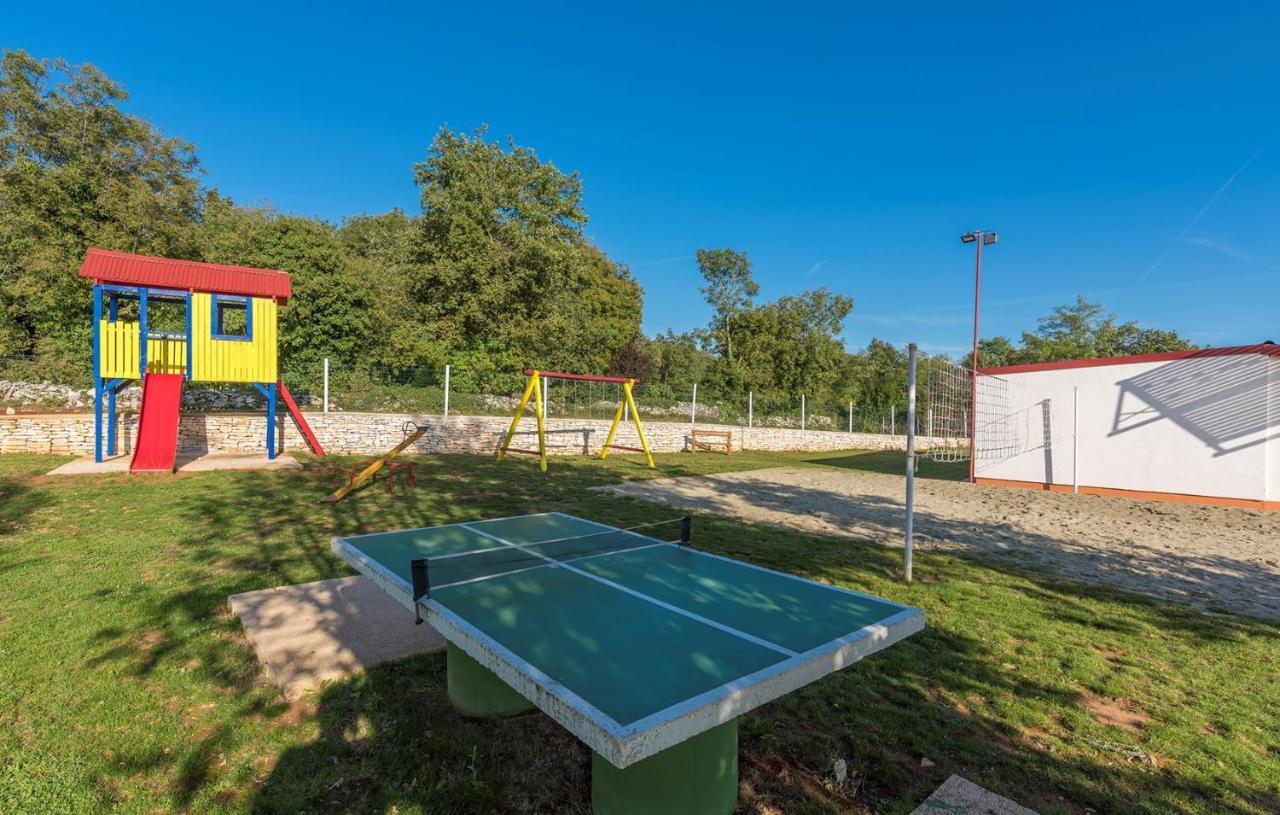 Holiday Park Village Jelovci Kringa 외부 사진